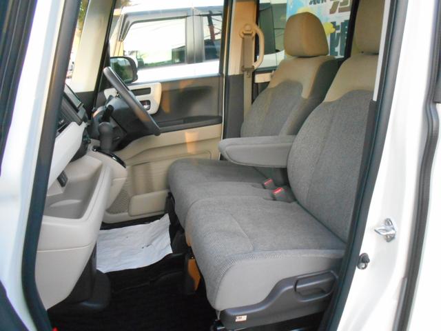 Ｎ－ＢＯＸ Ｇ・Ｌホンダセンシング　純正ナビ　ＴＶ　バックモニター　プッシュスタート　Ｗパワースライドドア　ＥＴＣ（10枚目）