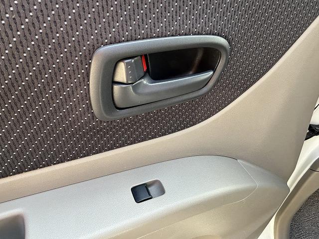 パレット XS パワステ パワーウィンドウ オートエアコン 運転席エアバッグ 助手席エアバッグ ABS 左パワースライドドア 14インチアルミホイール フルエアロ 保証付(30枚目)