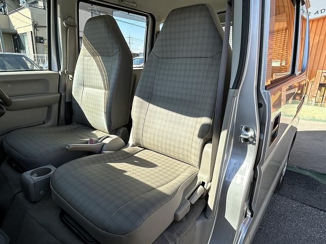 エブリイ ＰＡ　ハイルーフ　純正５速ＭＴ車　タイミングチェーン　車検令和８年６月１４日　パワステ　運転席エアバッグ　助手席エアバッグ　取説　保証付（6枚目）