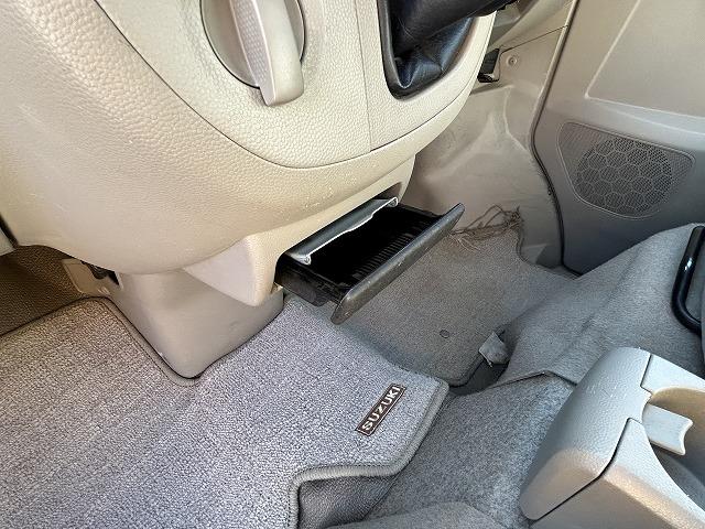 エブリイ ＰＡ　ハイルーフ　純正５速ＭＴ車　タイミングチェーン　車検令和８年６月１４日　パワステ　運転席エアバッグ　助手席エアバッグ　取説　保証付（17枚目）