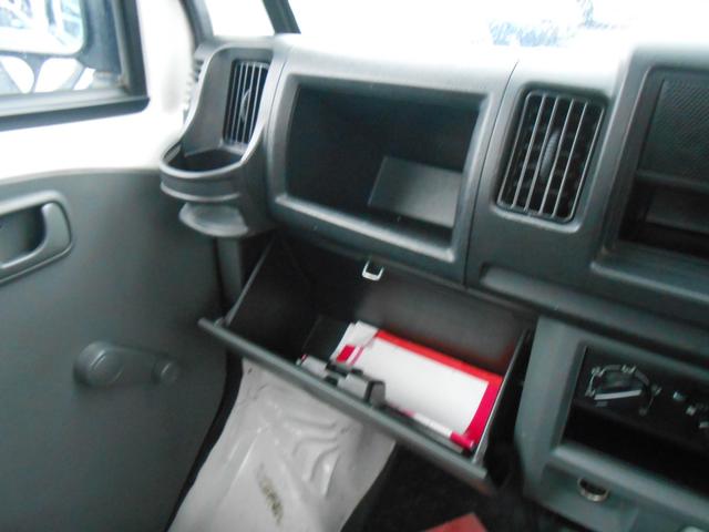 ご購入後のアフターサービスも当店にお任せ下さい。車検・オイル交換・タイヤ交換などはもちろん、リサイクル部品を利用し修理いたします。どんな小さな事でもまずは当店にご相談下さい。無料代車用意してます。