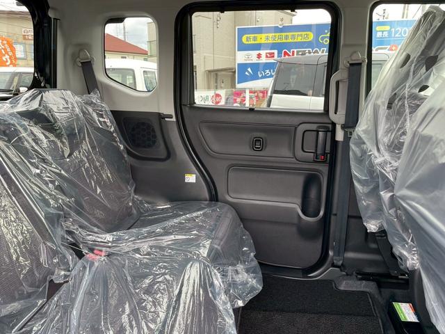 スペーシアカスタム ハイブリッドXSターボ 届出済未使用車/9インチ全方位カメラ付スズキconnectナビ/スズキセーフティーサポート/クルーズコントロール/LEDヘッドライト/LEDルームライト/後席オットマン/運転席・助手席シートヒーター(28枚目)