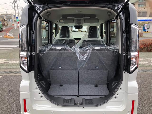 スペーシアカスタム ハイブリッドXSターボ 届出済未使用車/9インチ全方位カメラ付スズキconnectナビ/スズキセーフティーサポート/クルーズコントロール/LEDヘッドライト/LEDルームライト/後席オットマン/運転席・助手席シートヒーター(32枚目)