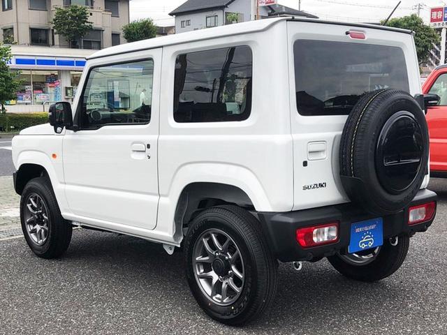 ジムニー ＸＣ　届出済未使用車／スズキセーフティサポート／クリアランスソナー／ＬＥＤヘッドランプ／運転席・助手席シートヒーター／クルーズコントロール／ヒルホールドコントロール（7枚目）