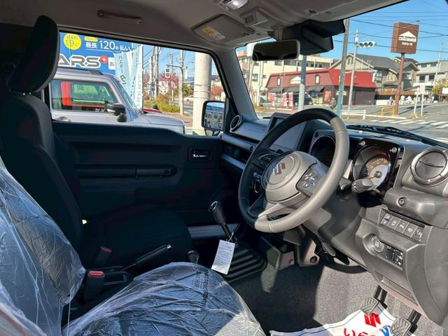 ジムニー ＸＣ　届出済未使用車／スズキセーフティサポート／クリアランスソナー／ＬＥＤヘッドランプ／運転席・助手席シートヒーター／クルーズコントロール／ヒルホールドコントロール（10枚目）