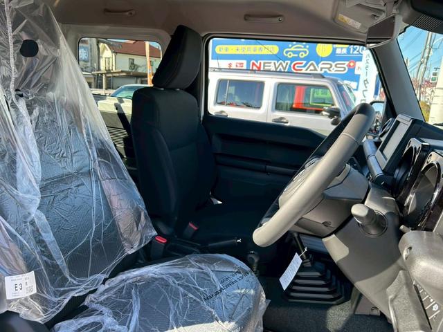 ジムニー ＸＣ　届出済未使用車／スズキセーフティサポート／クリアランスソナー／ＬＥＤヘッドランプ／運転席・助手席シートヒーター／クルーズコントロール／ヒルホールドコントロール（11枚目）