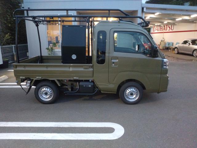 ハイゼットトラック ジャンボエクストラ　ハードカーゴ・パナソニックナビ（フルセグＴＶ・Ｂｌｕｅｔｏｏｔｈ）・ＥＴＣ・ドライブレコーダー・衝突軽減ブレーキ・ＬＥＤヘッドランプ・ＬＥＤフォグランプ・スマートキー＆プッシュスタート（7枚目）