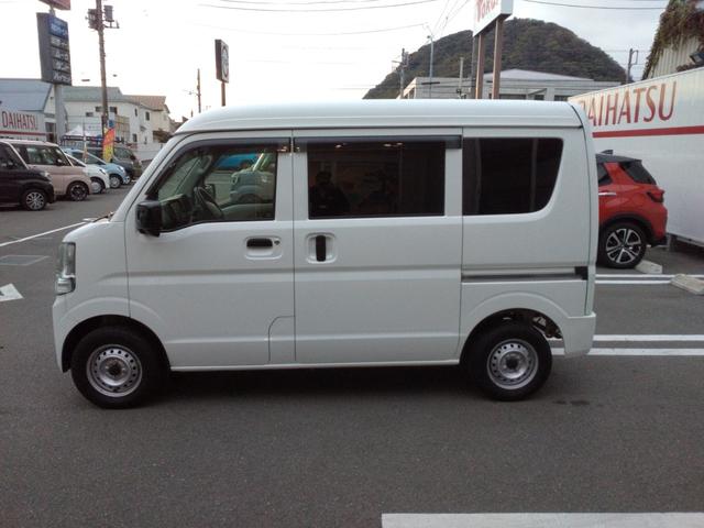 エブリイ PA 社外ナビ(フルセグTV・Bluetooth)・衝突軽減ブレーキ・バックモニター・ドライブレコーダー・オートライト・ワンオーナー車・記録簿有(11枚目)