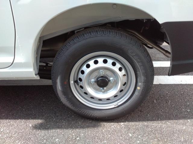 ハイゼットカーゴ ＤＸ　届出済未使用車・衝突軽減ブレーキ・オーバーヘッドシェルフ・コーナーセンサー・キーレスエントリー・パワーウインドウ（30枚目）