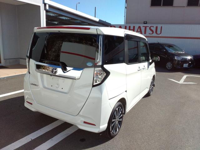 ルーミー カスタムＧ－Ｔ　純正ナビ（フルセグＴＶ・Ｂｌｕｅｔｏｏｔｈ）・パノラマモニター・ＥＴＣ・ドライブレコーダー・衝突軽減ブレーキ・両側電動スライドドア・クルーズコントロール・シートヒーター・ＬＥＤヘッドランプ・記録簿有（7枚目）