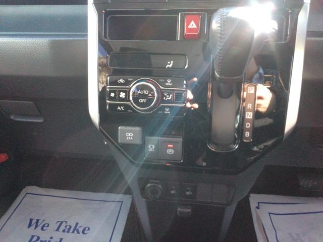 ルーミー カスタムＧ－Ｔ　純正ナビ（フルセグＴＶ・Ｂｌｕｅｔｏｏｔｈ）・パノラマモニター・ＥＴＣ・ドライブレコーダー・衝突軽減ブレーキ・両側電動スライドドア・クルーズコントロール・シートヒーター・ＬＥＤヘッドランプ・記録簿有（14枚目）