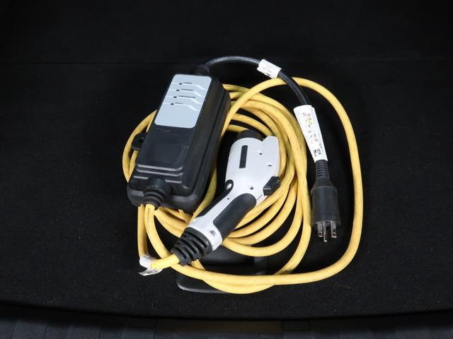 3シリーズ 330e Mスポーツ ハイラインパッケージ コンフォートP ストレージP 黒革 ドライビングアシスト パーキングアシストプラス オートトランク ワイヤレスチャージング 18AW(33枚目)