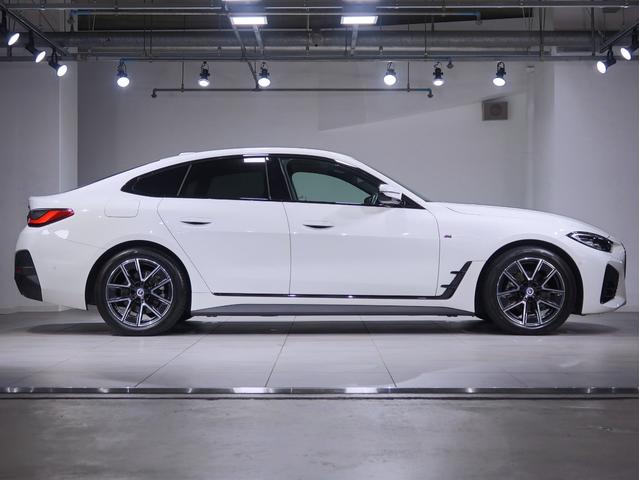 ４シリーズ ４２０ｄ　ｘＤｒｉｖｅグランクーペ　Ｍスポーツ　ＢＭＷ認定中古車２年保証付　コンフォートＰ　ストレージＰ　パーキングアシストプラス　サンプロテクションガラス　１８ＡＷ（7枚目）