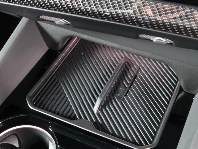 ｉ５ Ｍ６０　ｘＤｒｉｖｅツーリング　セレクトＰ　ＭカーボンエクステリアＰ　パノラマサンルーフ　サンプロテクションガラス　Ｂｏｗｅｒｓ＆Ｗｉｌｋｉｎｓ　ヘッドアップディスプレイ　２０ＡＷ（30枚目）