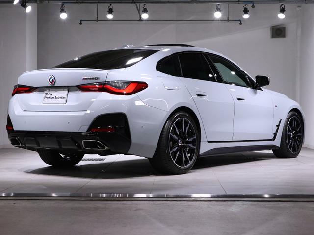 4シリーズ M440i xDriveグランクーペ BMW認定中古車2年保証付 サンルーフ 黒革 Mスポーツシート トランクキック開閉無し レーンチェンジアシスト無し アクティブクルーズ ハーマンカードン 19AW(5枚目)