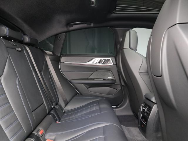4シリーズ M440i xDriveグランクーペ BMW認定中古車2年保証付 サンルーフ 黒革 Mスポーツシート トランクキック開閉無し レーンチェンジアシスト無し アクティブクルーズ ハーマンカードン 19AW(10枚目)