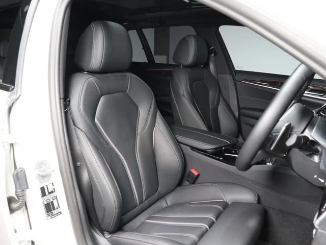 5シリーズ 530iツーリング Mスポーツ BMW認定中古車2年保証付 ブラックレザー セレクトP パノラマガラスサンルーフ サンプロテクションガラス ハーマンカードン パーキングアシストプラス 19AW(8枚目)