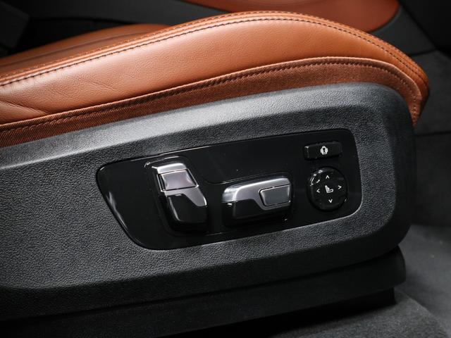 保証期間中に、トラブルが発生した際の緊急連絡を２４時間フリーダイヤルでお受けします。応急処置のアドバイスのみならず、出張修理やレッカーなどの手配、さらにはお客様の代替交通手段やホテルの確保を行います。