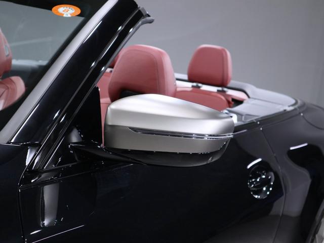 ４シリーズ Ｍ４４０ｉ　ｘＤｒｉｖｅカブリオレ　赤革　ドライビングアシスト　ヘッドアップディスプレイ　ワイヤレスチャージング　ステアリングヒーター　Ｆシートヒーティング　ハーマンカードン　トップビューカメラ　１９ＡＷ（42枚目）