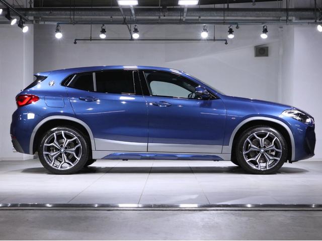 また「ＢＭＷ　プレミアム・セレクション２年延長保証」をご契約いただくと、登録後２年間のプレミアム・セレクション保証の終了後も、最大２年間、保証対象箇所に不具合が生じた場合、無償修理をご提供いたします。