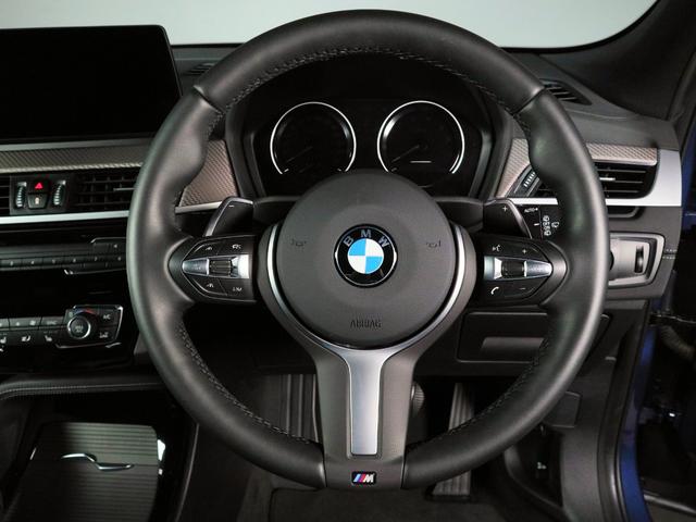 在庫車両はストックヤードにも保管中ですので、ご来店の際には事前にご連絡をいただけますとスムーズにご案内が可能です。また、在庫確認の上、ご来店くださいませ。ご試乗はご契約時の最終確認のみ承っております。