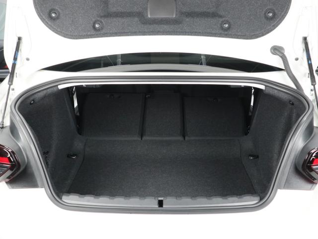 Ｍ２ ベースグレード　ハイラインパッケージ　ＢＭＷ認定中古車２年保証付　ブラックレザー　サンプロテクションガラス　ハーマンカードン　Ｆ１９ＡＷ　Ｒ２０ＡＷ　カーボンミラーカバー（33枚目）