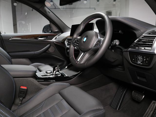 X3 M40d サウンドP ファストトラックP ブラックレザー 21AW Pサンルーフ F&Rシートヒーティング アコースティックガラス ハーマン 地デジ AppleCarPlay ACC オートトランク(4枚目)