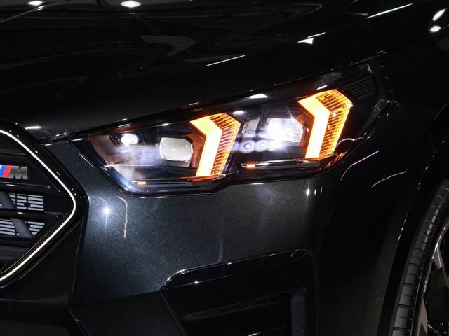 X2 M35i xDrive Mコンパウンドブレーキ ヘッドアップディスプレイ ハーマンカードン ドライビングアシスト ワイヤレスチャージング Fシートヒーティング 21AW(35枚目)
