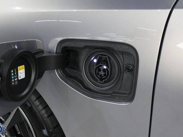 ｉ５ ｅＤｒｉｖｅ　４０　エクセレンス　カーブドディスプレイ　ステアリングホイールヒーティング　Ｆシートヒーティング　ヘッドアップディスプレイ　ハーマンカードン　Ｉｎｄｉｖｉｄｕａｌウッドトリム　１９ＡＷ（37枚目）