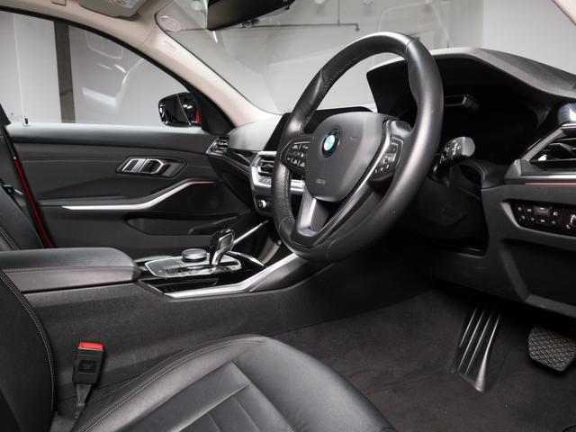 ３シリーズ ３２０ｄ　ｘＤｒｉｖｅツーリングハイラインパッケージ　ＢＭＷ認定中古車２年保証付　黒革　ｓｔａｎｄａｒｄ　プラスＰ　パーキングアシストプラス　地デジ　１７ＡＷ（4枚目）