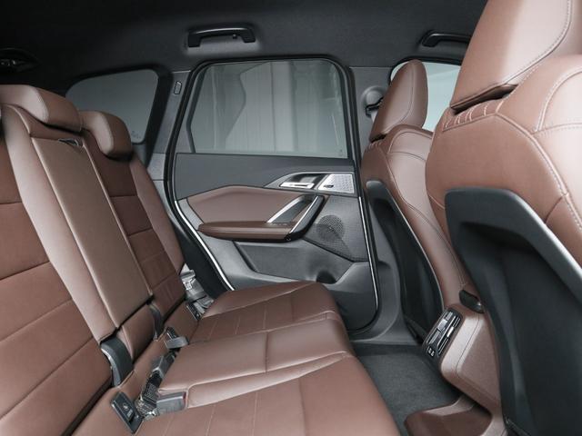 ｉＸ１ ｘＤｒｉｖｅ　３０　Ｍスポーツ　ハイラインパッケージ　ハイラインパッケージ　モカレザー　ハーマンカードン　Ａｐｐｌｅ　Ｃａｒ　Ｐｌａｙ　ヘッドアップディスプレイ　Ｆシートヒーティング　ステアリングホイールヒーティング　１８ＡＷ（11枚目）