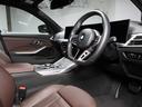 ３シリーズ ３２０ｄ　ｘＤｒｉｖｅ　Ｍスポーツ　モカレザー　カーブドディスプレイ　アクティブクルーズ　ヘッドアップディスプレイ　Ｆシートヒーティング　ワイヤレスチャージング　Ａｐｐｌｅ　Ｃａｒ　Ｐｌａｙ　１８ＡＷ（4枚目）