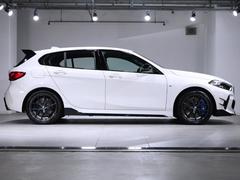 また「ＢＭＷ　プレミアム・セレクション延長保証」をご契約いただくと、登録後１年間のプレミアム・セレクション保証の終了後も、最大１年間、保証対象箇所に不具合が生じた場合、無償修理をご提供いたします。 6