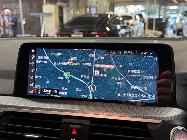 Ｘ３ ｘＤｒｉｖｅ　２０ｉ　Ｍスポーツ　１オーナー　アクティブクルーズコントロール　インテリジェントセーフティ　純正ナビ地デジ　全方位カメラ　ＬＥＤライト　前後コーナーセンサー　ハーフレザーシート　電動リアゲート　ＨＵＤ　６か月保証付き（30枚目）