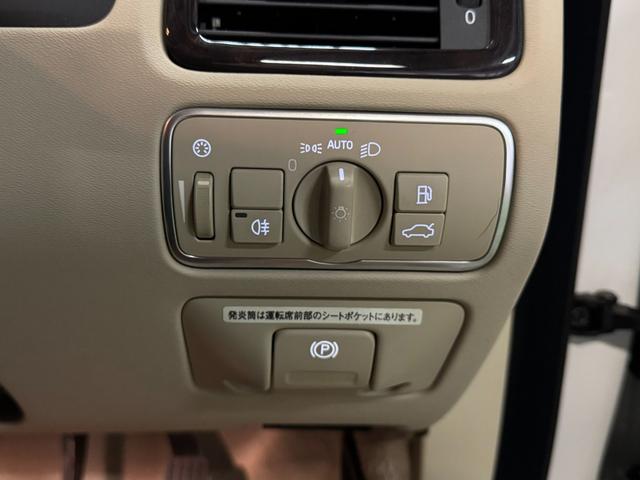 V70 T5 クラシック アダプティブクルーズコントロール ベージュレザーエアシート サンルーフ Harman/Kardon キセノンライト 電動リアゲート ナビTV バックカメラ 液晶メーター シートクーラー 6か月保証付き(20枚目)