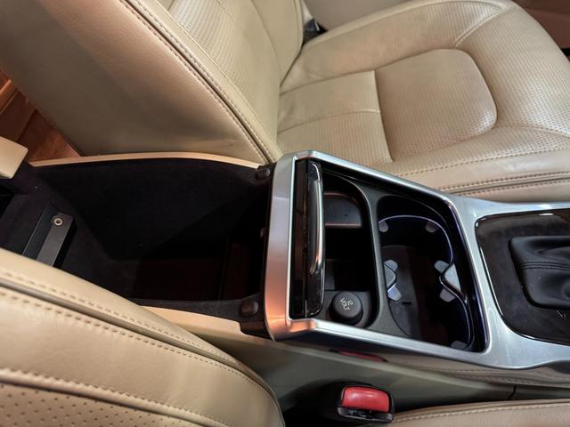 V70 T5 クラシック アダプティブクルーズコントロール ベージュレザーエアシート サンルーフ Harman/Kardon キセノンライト 電動リアゲート ナビTV バックカメラ 液晶メーター シートクーラー 6か月保証付き(39枚目)