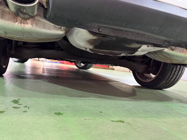 V70 T5 クラシック アダプティブクルーズコントロール ベージュレザーエアシート サンルーフ Harman/Kardon キセノンライト 電動リアゲート ナビTV バックカメラ 液晶メーター シートクーラー 6か月保証付き(66枚目)