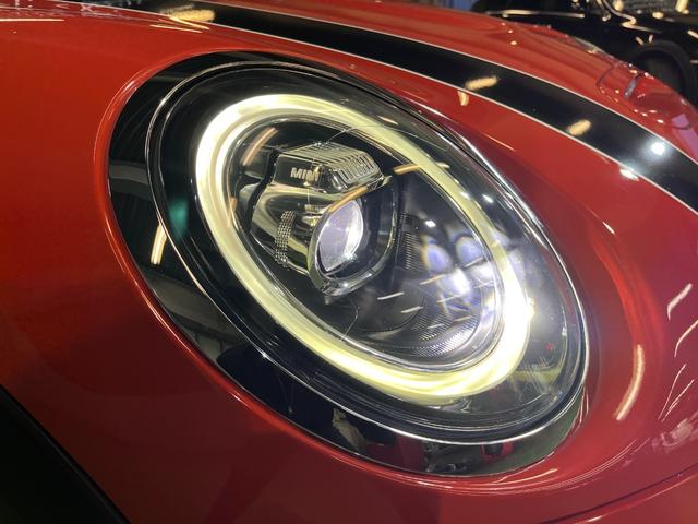 MINI クーパーSD アクティブクルーズコントロール ブラックレザーシート Harman/Kardon/ ドライビングモード LEDライト 前後センサー パドルシフト シートヒーター パーキングアシスト 6か月保証付き(11枚目)