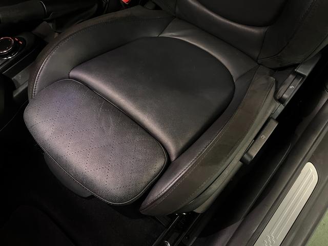 MINI クーパーSD アクティブクルーズコントロール ブラックレザーシート Harman/Kardon/ ドライビングモード LEDライト 前後センサー パドルシフト シートヒーター パーキングアシスト 6か月保証付き(62枚目)