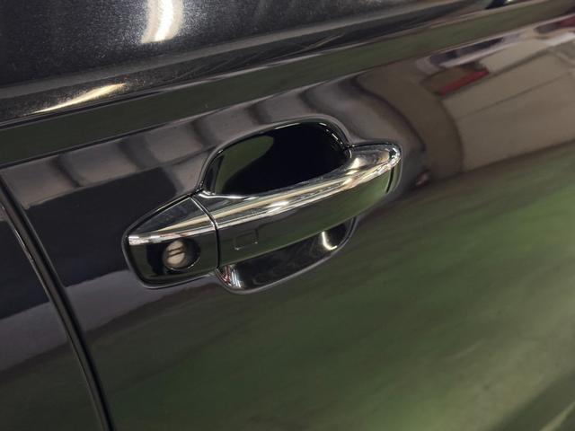 Ａ６ ２．０ＴＦＳＩクワトロ　１オーナー　アシスタンスパッケージ　２０インチアルミ　ブラックレザーシート　ＬＥＤライト　ＢＯＳＥ　ナビ地デジ　バックカメラ　ＥＴＣ　前後コーナーセンサー　パワーシート　ヒーター　後期　６か月保証付き（11枚目）