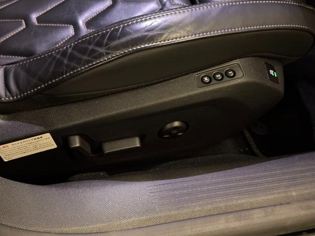 508 GT ブルーHDi 1オーナー パノラマサンルーフ ブラックレザーシート ACC ナイトビジョン Pアシスト 純正ナビ地デジ 全方位カメラ LEDライト アップルカープレイ ワイヤレス充電 電動リアゲート 6か月保証付き(40枚目)