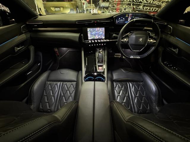 508 GT ブルーHDi 1オーナー パノラマサンルーフ ブラックレザーシート ACC ナイトビジョン Pアシスト 純正ナビ地デジ 全方位カメラ LEDライト アップルカープレイ ワイヤレス充電 電動リアゲート 6か月保証付き(51枚目)