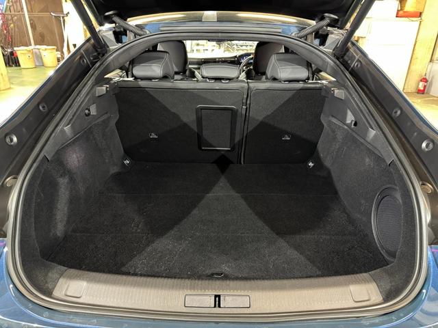 508 GT ブルーHDi 1オーナー パノラマサンルーフ ブラックレザーシート ACC ナイトビジョン Pアシスト 純正ナビ地デジ 全方位カメラ LEDライト アップルカープレイ ワイヤレス充電 電動リアゲート 6か月保証付き(59枚目)