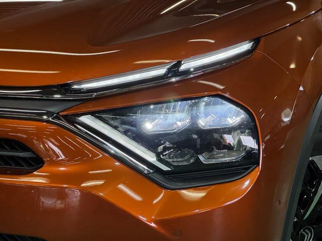 C4 シャイン ブルーHDi サンルーフ アダプティブクルーズコントロール アクティブセーフティブレーキ LEDライト アップルカープレイ レザーシート 液晶メーター ヘッドアップディスプレイ Bカメラ 前後センサ 6か月保証付き(8枚目)