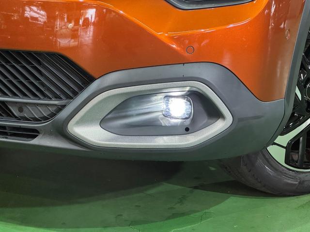 C4 シャイン ブルーHDi サンルーフ アダプティブクルーズコントロール アクティブセーフティブレーキ LEDライト アップルカープレイ レザーシート 液晶メーター ヘッドアップディスプレイ Bカメラ 前後センサ 6か月保証付き(9枚目)