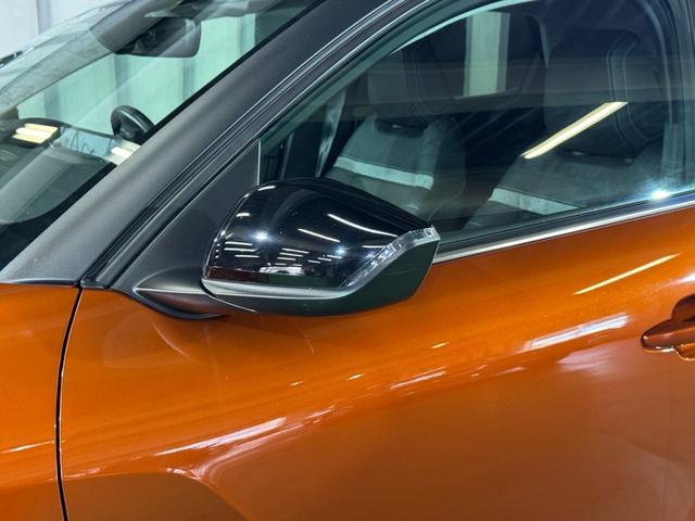 C4 シャイン ブルーHDi サンルーフ アダプティブクルーズコントロール アクティブセーフティブレーキ LEDライト アップルカープレイ レザーシート 液晶メーター ヘッドアップディスプレイ Bカメラ 前後センサ 6か月保証付き(12枚目)