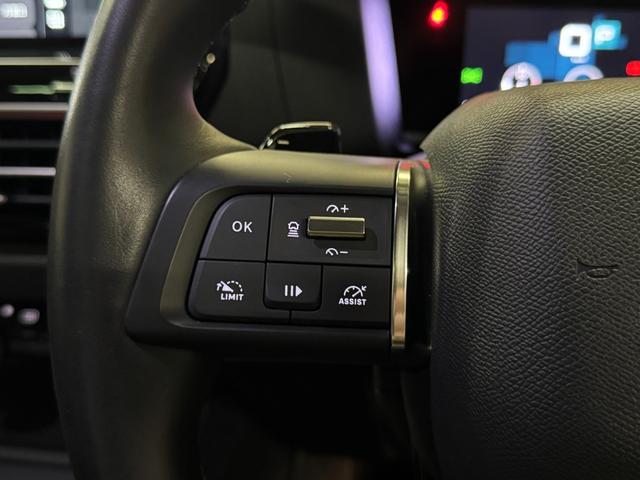 C4 シャイン ブルーHDi サンルーフ アダプティブクルーズコントロール アクティブセーフティブレーキ LEDライト アップルカープレイ レザーシート 液晶メーター ヘッドアップディスプレイ Bカメラ 前後センサ 6か月保証付き(18枚目)