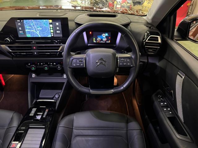 C4 シャイン ブルーHDi サンルーフ アダプティブクルーズコントロール アクティブセーフティブレーキ LEDライト アップルカープレイ レザーシート 液晶メーター ヘッドアップディスプレイ Bカメラ 前後センサ 6か月保証付き(54枚目)