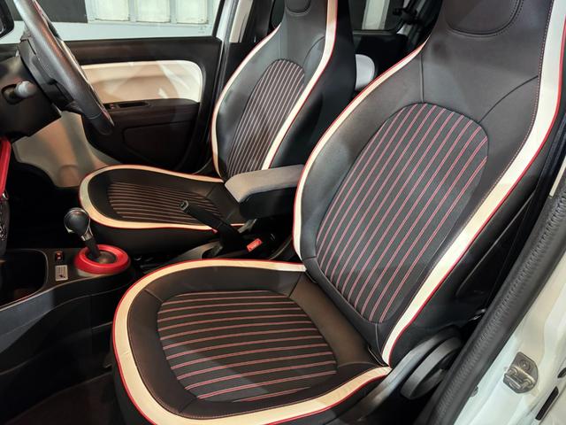 トゥインゴ ルコックスポルティフ　３５０台限定モデル　Ａｐｐｌｅカープレイ　ＬＥＤヘッドライト　純正１６インチアルミ　ハーフレザーシート　オートクルーズコントロール　シートヒーター　バックカメラ　Ｂソナー　ＥＴＣ　６か月保証付き（13枚目）