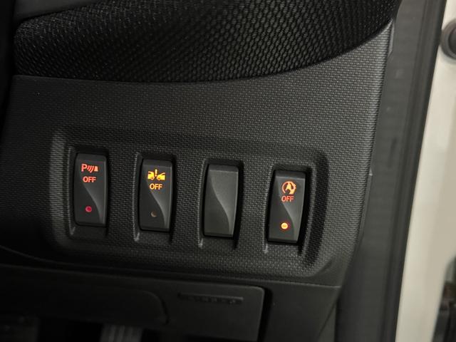 スマートフォーツークーペ ターボ パノラミックガラスルーフ 社外ナビ TV バックカメラ LEDライト 車間距離警告 ブラックレザーシート シートヒーター バックソナー オートクルーズコントロール ETC タコメーター 6か月保証付き(18枚目)